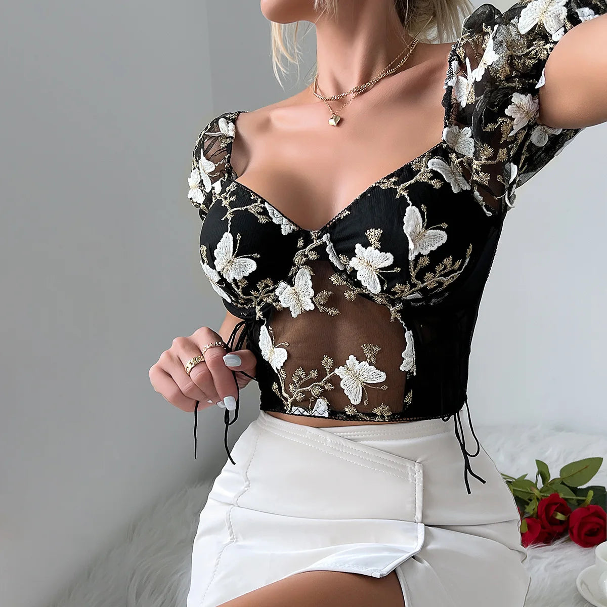 Yimunancy Puff Sleeve Crop Top Women Short Sleeve Mesh Patchwork Boho Spring Floral V Neck Tops