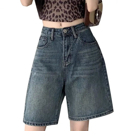 Loose Fit Denim Pants Vintage High Waist Denim Shorts for Women Wide Leg Streetwear Jeans with Button Closure Knee Length Pants