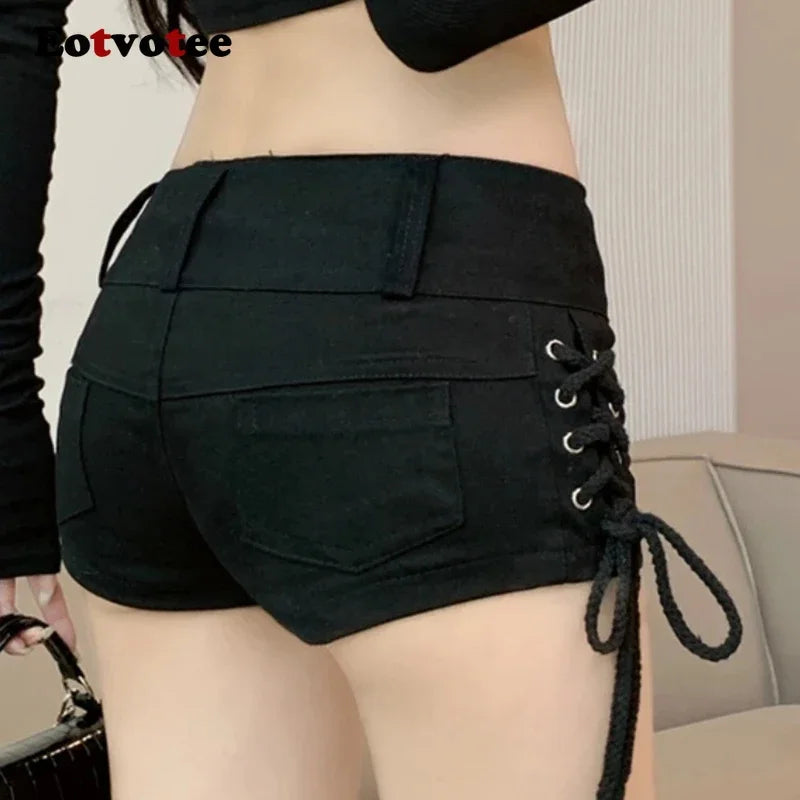 American Retro Sexy Black Denim Shorts Women Chic Casual Short Pants 2025 Streetwear Fashion High Waist Hot Mini Jean Shorts